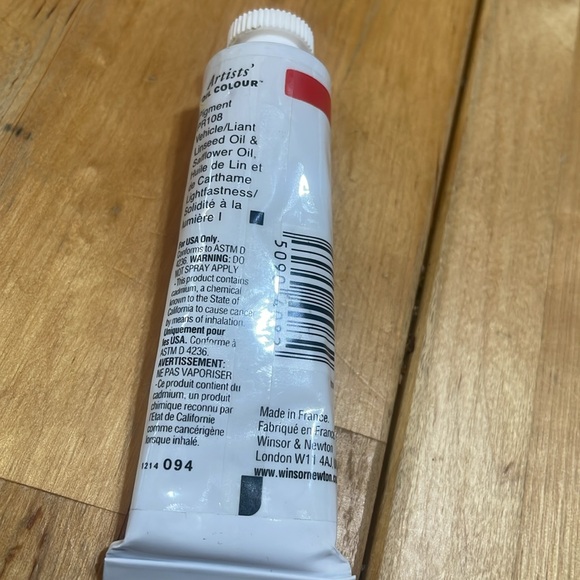 Winsor & Newton Artists Oil Paint Cadmium Red and Quinacridone Red - Picture 3 of 7